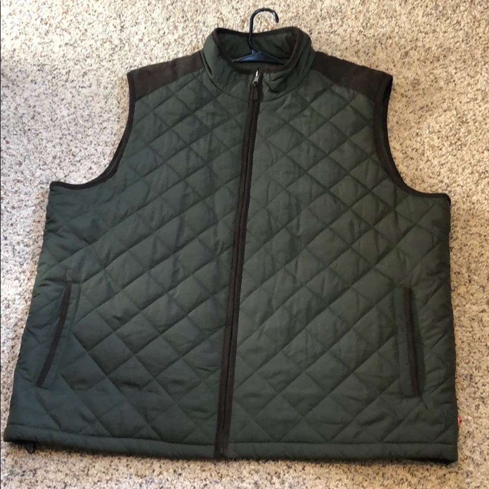 Coleman men’s quilted vest
